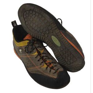 Boreal Flyers Mens 11.5 Mid Approach Zenith Dura Suede Climbing Hiking Shoes